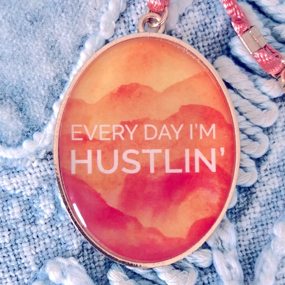 'HUSTLIN' BOOKMARK PENDANT - Picture 2 of 8